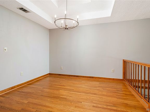 4th image of 15693 Compass Dr