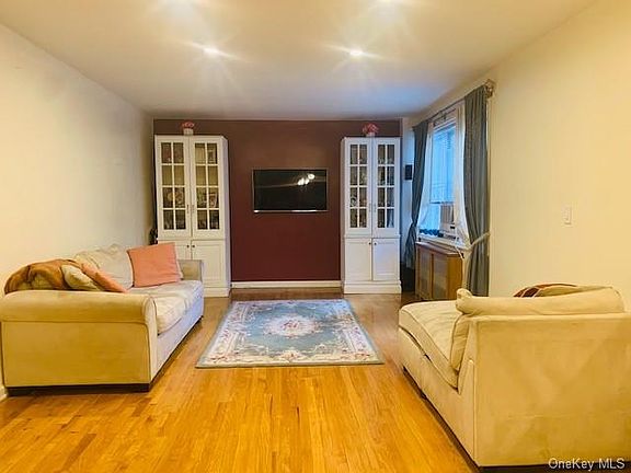 2nd image of 1234 Midland Ave APT 2E