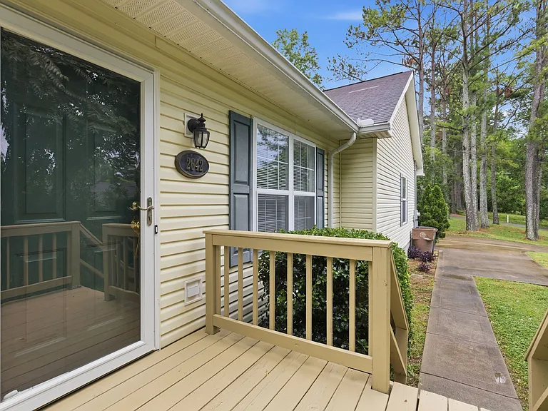 2642 Hibbitts Rd — Photo 6