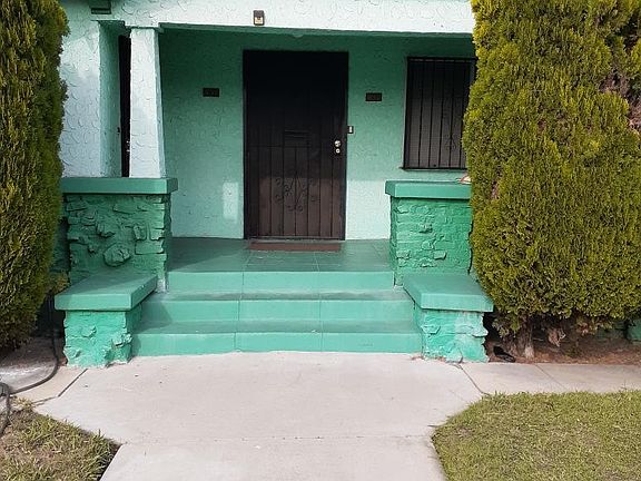 3rd image of 857 W 53rd St