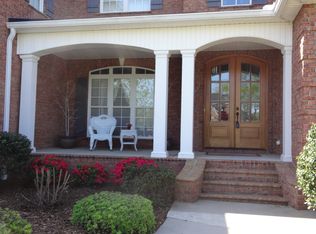 169 Foxglove Dr, Statesville, NC 28625