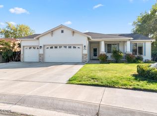 1093 Rolling Hills Dr, Carson City, NV 89706