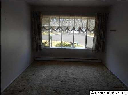 5th image of 456A Portsmouth Dr