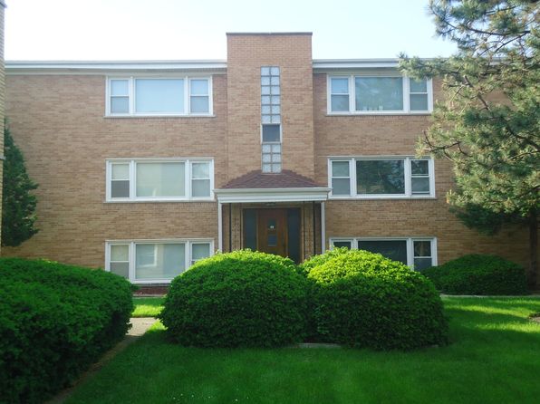 8902 N Wisner St #2E