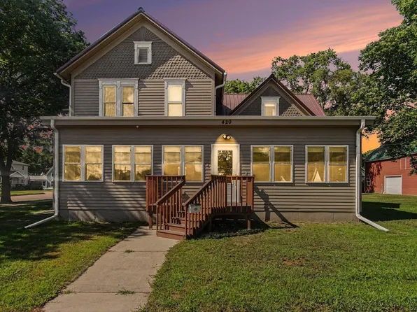 420 W 7th St, Canton, SD 57013