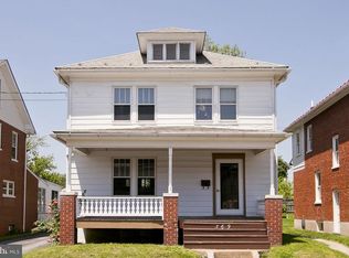 369 Gray Ave, Winchester, VA 22601