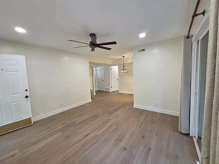 1281 E Shadow Ridge Dr #10T — Photo 6
