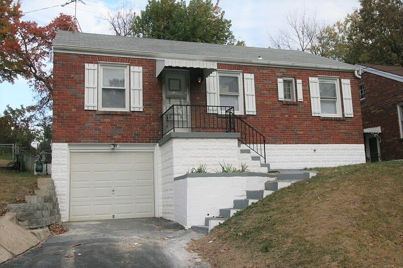 1st image of 9964 Valley Dr