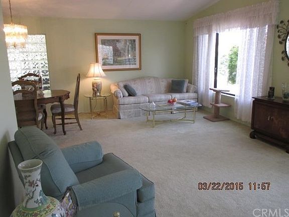 Spacious Living Room - high ceilings