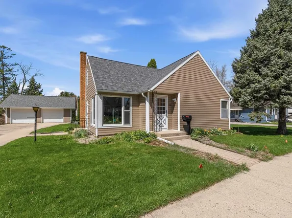 514 South University Avenue, Beaver Dam, WI 53916