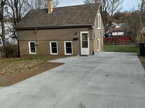 3621 N 63rd St, Omaha, NE 68104