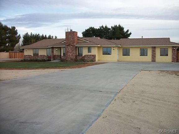 4th image of 3630 E Avenue J8