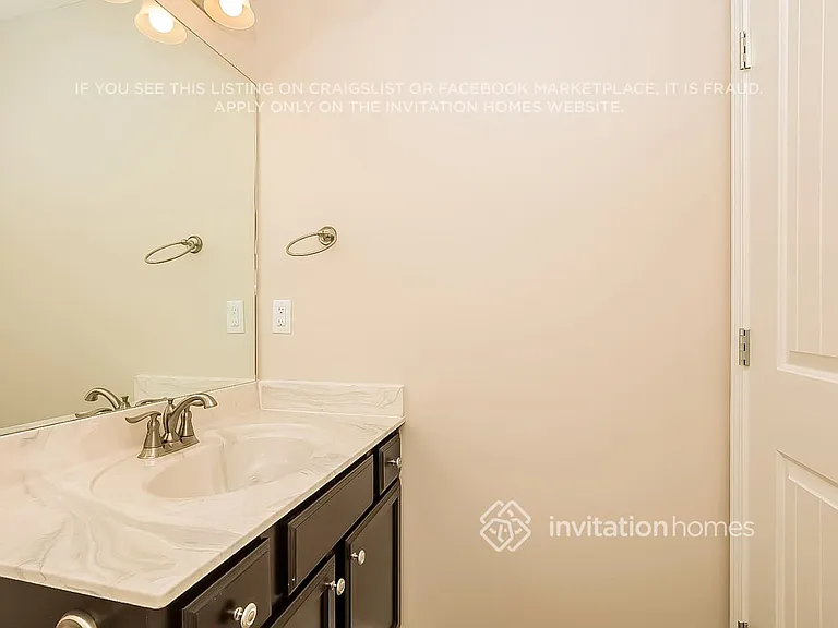 422 Rick McCormick Dr — Photo 14