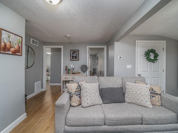 warwick-rhode-island-65962312 picture