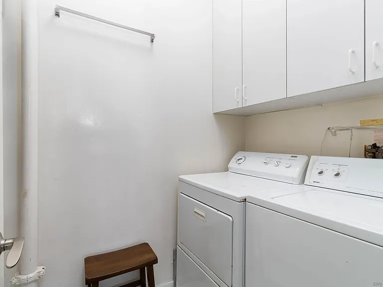8110 El Paseo Grande #401 — Photo 19