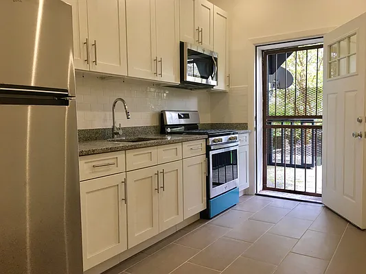 Rented by Keller Williams NYC | media 22