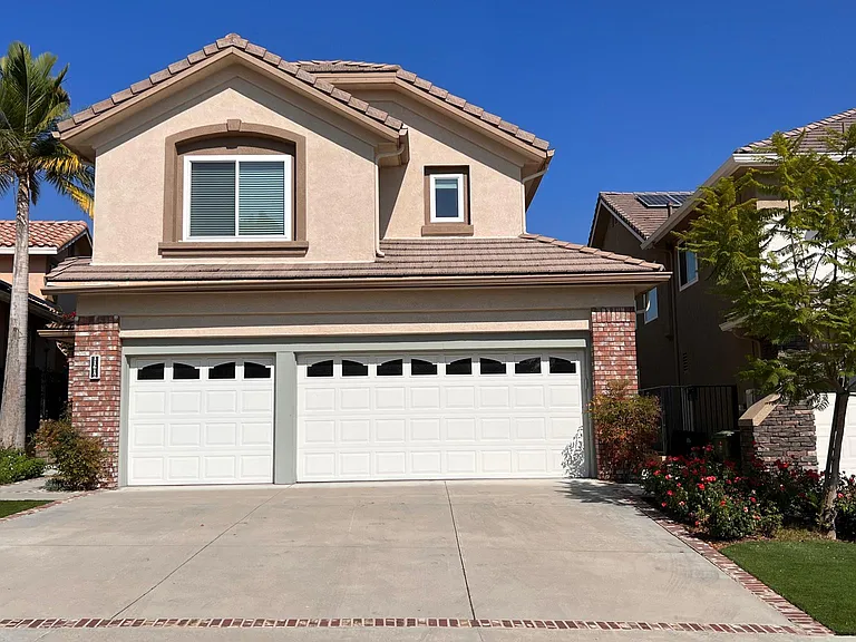 11612 Mariposa Bay Ln — Photo 1