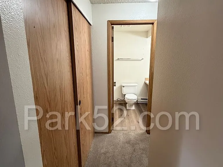 5025 S Orchard St #B — Photo 12