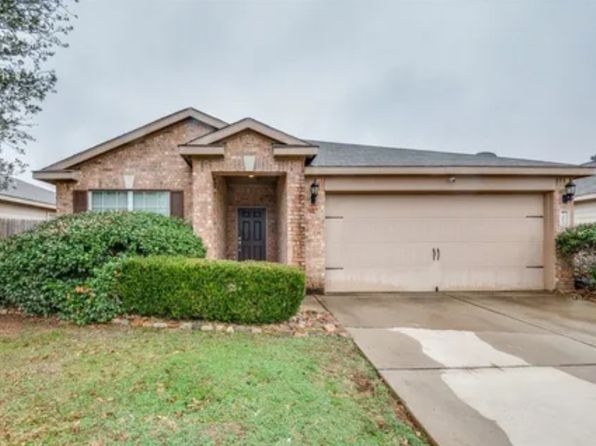 701 Lazy Crest Dr