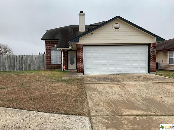 2nd image of 2218 Tracey Ann Ln