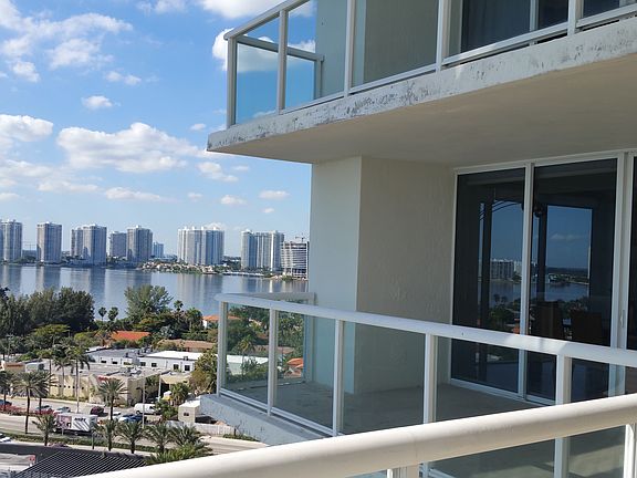3rd image of 18671 Collins Ave APT 1203