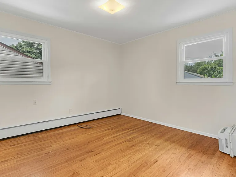 2726 Alice Ter — Photo 21