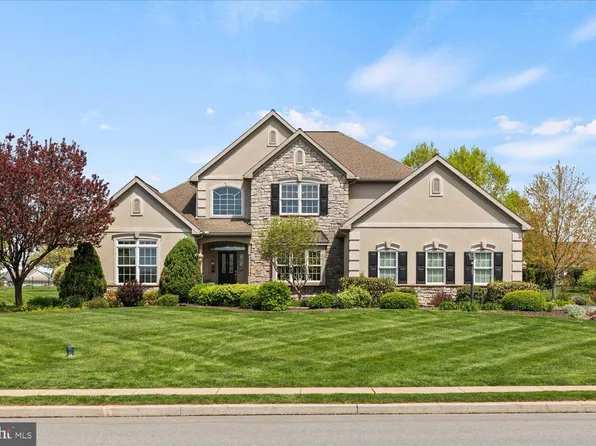 108 Mustang Trl, Reinholds, PA 17569