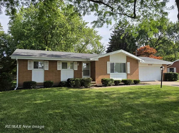 4200 S Wayside Dr, Saginaw, MI 48603