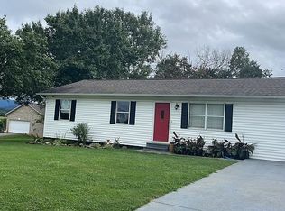 1309 Forest Hill Rd, Maryville, TN 37803