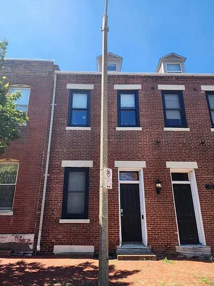 2 bed, 1250 sqft, $1,800 — Photo 2