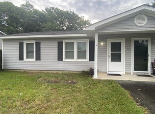 1309A Ireland Dr #A, Fayetteville, NC 28304