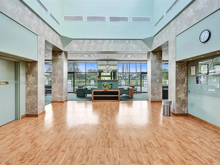 3001 Portofino Isle #K2 — Photo 59