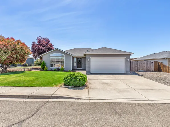 2320 Savannah Dr, Central Pt, OR 97502