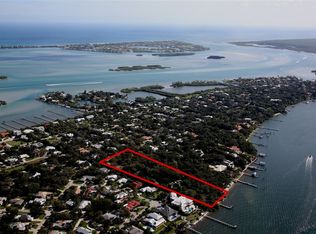109 S River Rd, Sewalls Point, FL 34996