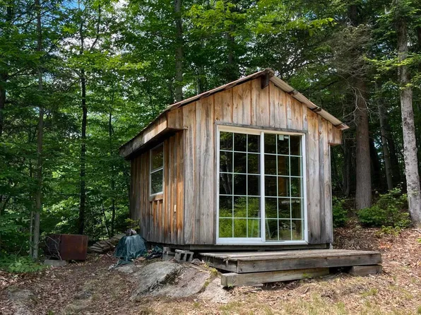 2926 NY-29A, Caroga Lake, NY 12032