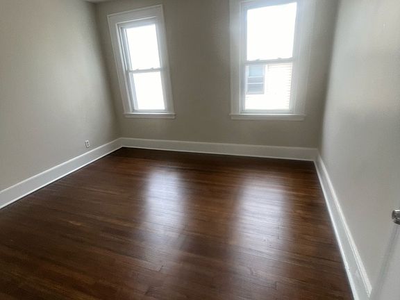 5th image of 18-20 Lanark Ave #1