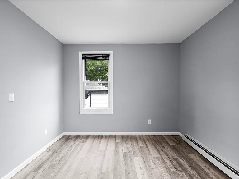 4 Columbus Ave — Photo 13