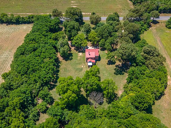 3rd image of 357 Williston Rd