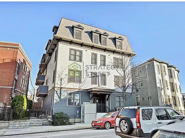 246 Boston St #1 — Photo 10