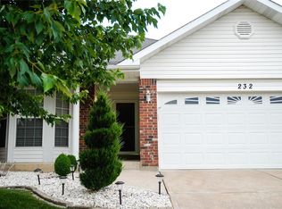 232 Kildare Ct, O'Fallon, MO 63366