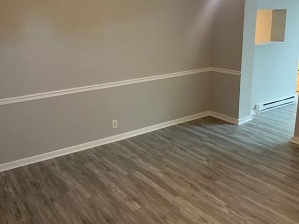 132 N 1st St UNIT A