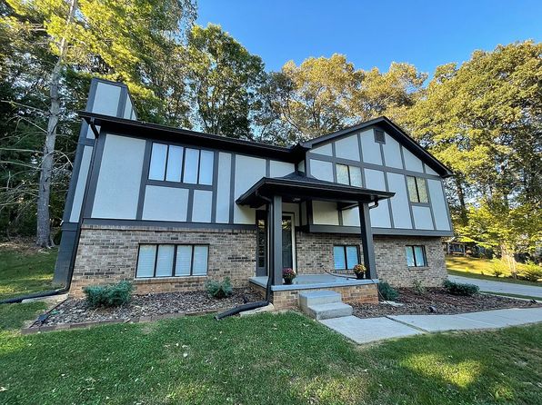 9319 Barrington Blvd