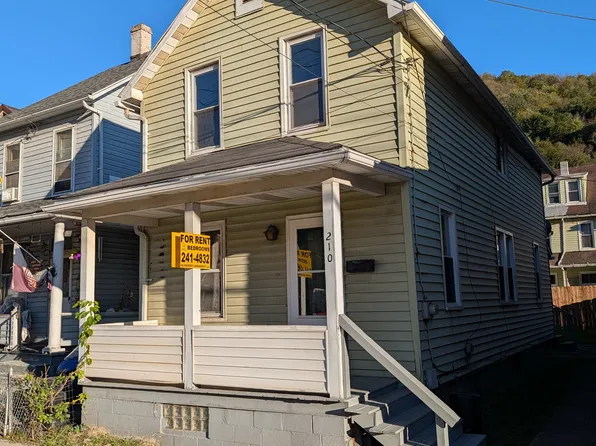 210 Maple Ave, Johnstown, PA 15901