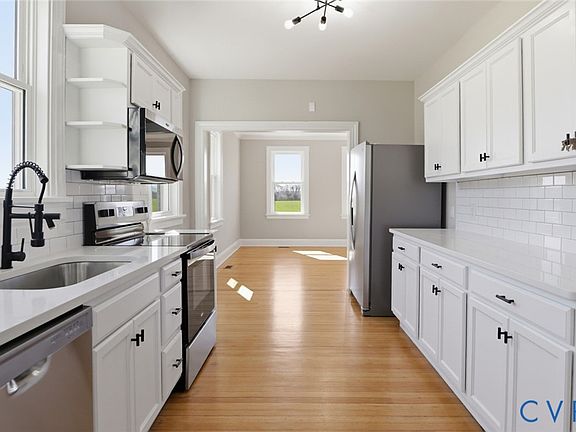 3rd image of 1776 Midview Rd