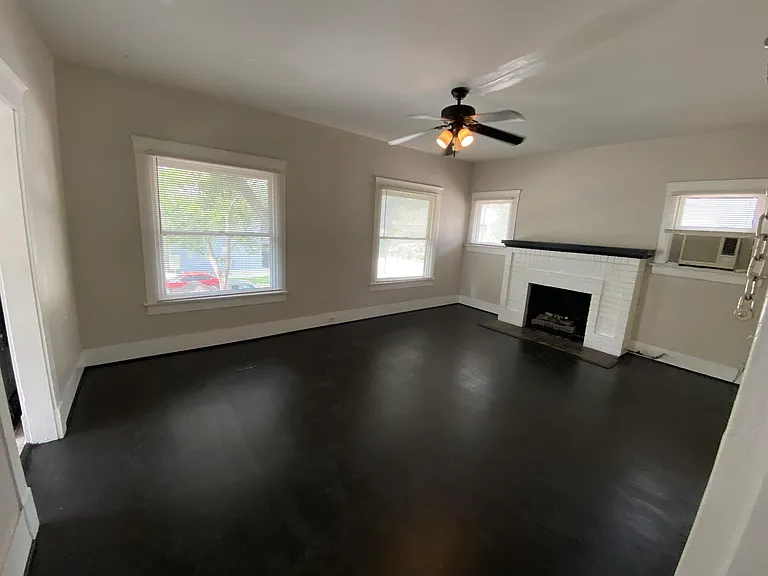 512 Branard St #A — Photo 1