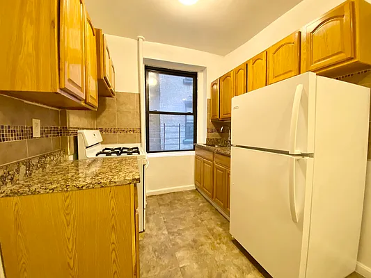 Rented by Bruma Realty LLC | media 6