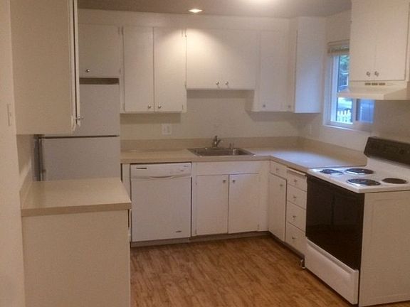 5th image of 14081 58th Ave S #A-5
