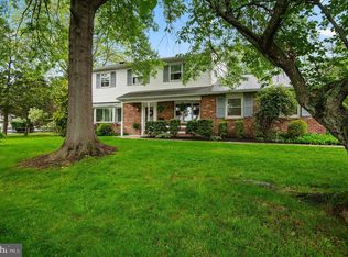 2392 Greensward N, Warrington, PA 18976