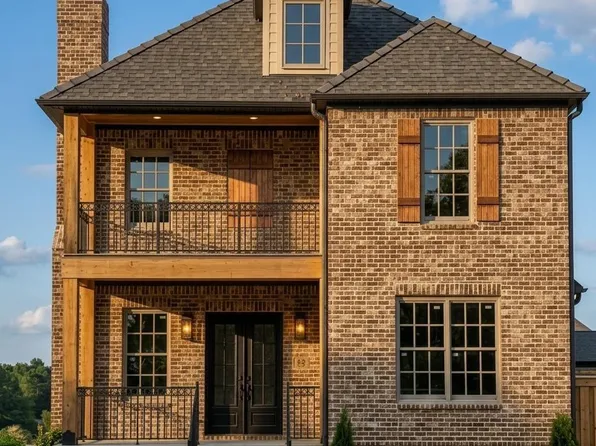 42 Barton Hill Blvd, Jackson, TN 38305