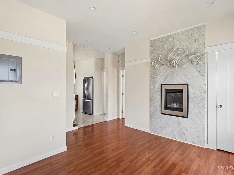 5657 California St #3 — Photo 8